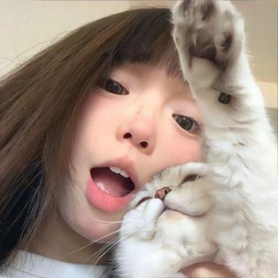 好麻烦,每天都要谈恋爱